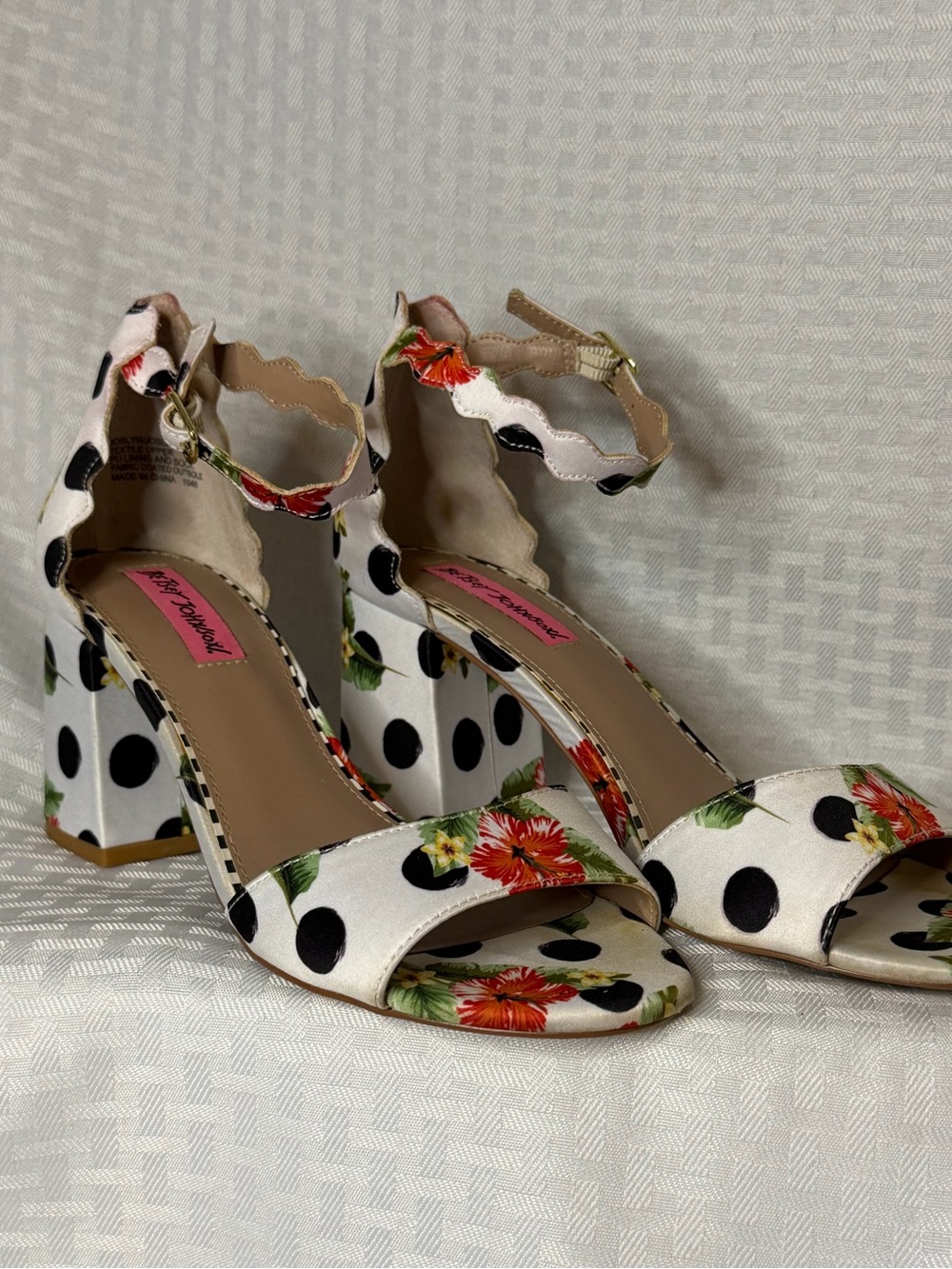 Betsey Johnson White Polka Dot & Floral Block Heel Sandals
